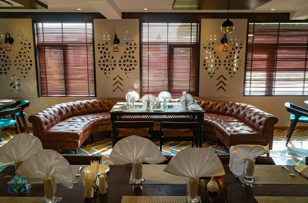 Hotel Basant Vihar Palace Bikaner Eksteriør billede